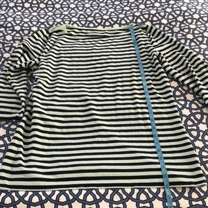 3/4 sleeve striped shirt